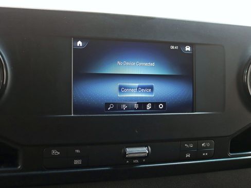 Used 2023 Mercedes-Benz Sprinter 2500 image 20