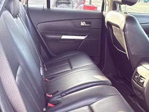 Used 2014 Ford Edge SEL w/ Equipment Group 205A image 28