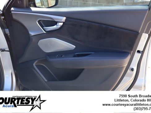 Used 2025 Acura RDX A-Spec image 38