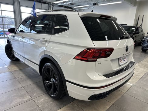 Used 2024 Volkswagen Tiguan SE R-Line image 15