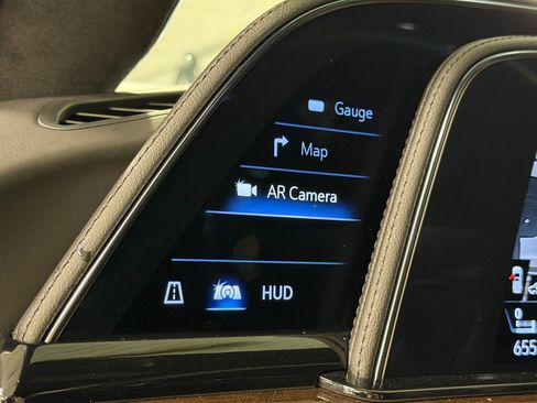 Used 2023 Cadillac Escalade Sport Platinum w/ Heavy-Duty Trailer Package AWD/4WD image 13