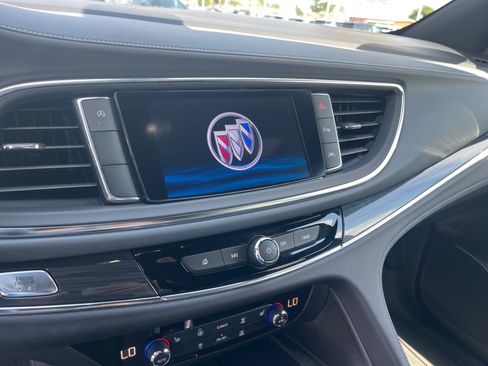Used 2023 Buick Enclave Essence FWD image 12