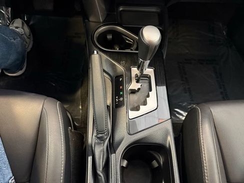 Used 2018 Toyota RAV4 Limited w/ Advanced Technology Package AWD/4WD image 16