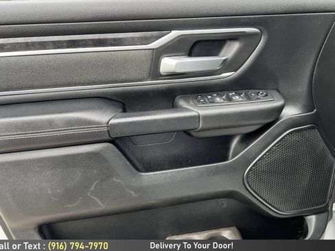 Used 2019 RAM 1500 Big Horn AWD/4WD image 18