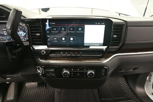 Used 2024 GMC Sierra 2500 SLE AWD/4WD image 24
