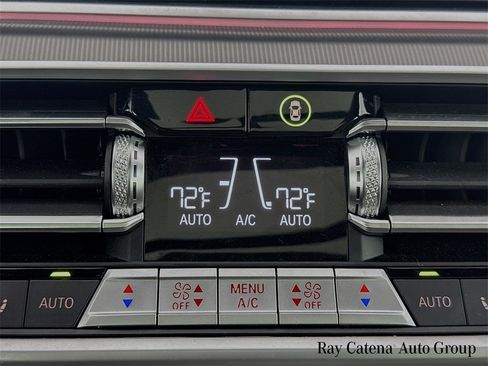 Used 2022 BMW X6 xDrive40i image 16