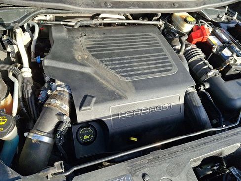 Used 2016 Ford Explorer Sport w/ Equipment Group 401A image 28