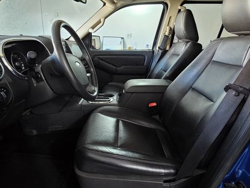 Used 2010 Ford Explorer XLT AWD/4WD image 15
