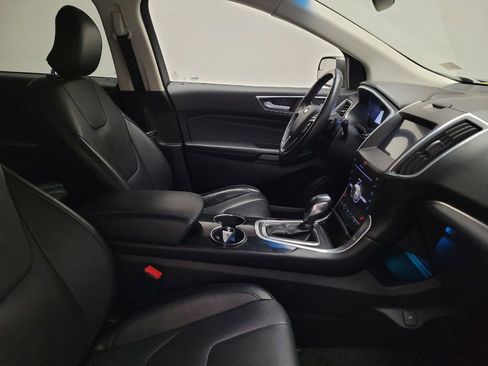 Used 2017 Ford Edge Titanium image 21