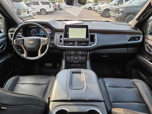 Used 2022 Chevrolet Tahoe High Country AWD/4WD image 29