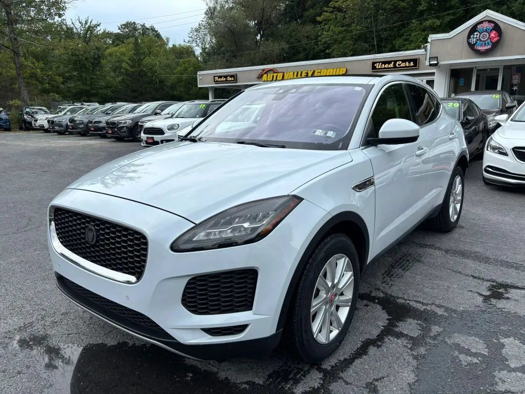 Used 2018 Jaguar E-PACE S AWD/4WD image 4