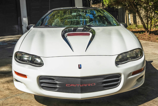 Used 1998 Chevrolet Camaro Z28 w/ Preferred Equipment Group 2 RWD image 20