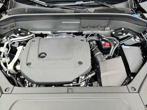New 2026 Volvo XC90 B6 Plus w/ Protection Package image 37