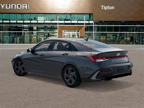 New 2026 Hyundai Elantra Sport image 5