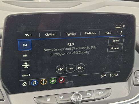 Used 2025 Chevrolet Blazer LT image 23