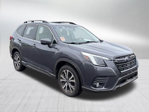 Used 2023 Subaru Forester Limited AWD/4WD image 8