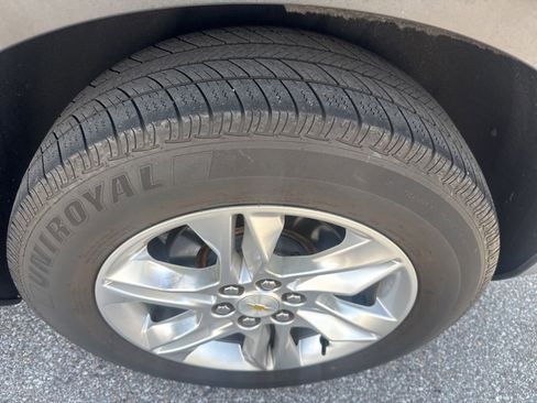 Used 2020 Chevrolet Blazer LT w/ LPO, Floor Liner Package FWD image 10