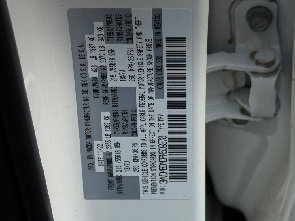 Used 2023 MAZDA CX-30 AWD 2.5 S w/ Premium Package image 29