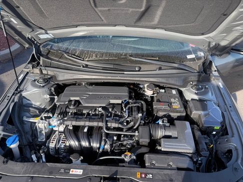 New 2026 Hyundai Elantra Sport FWD image 31