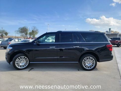 Used 2024 Ford Expedition Max Limited AWD/4WD image 4