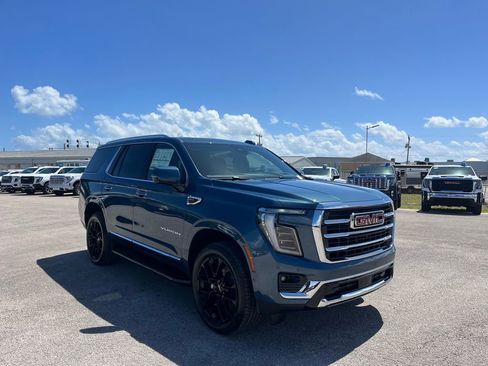 New 2026 GMC Yukon Elevation w/ Elevation Premium Package image 2