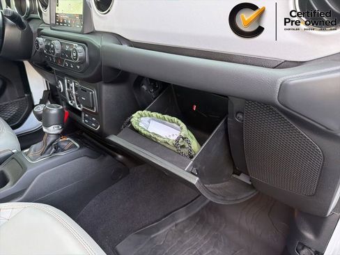 Used 2021 Jeep Gladiator Overland AWD/4WD image 44