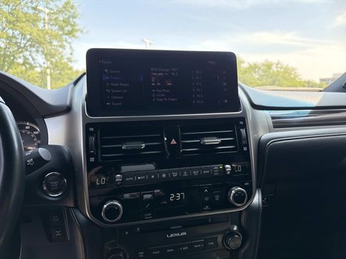 Used 2023 Lexus GX 460 Luxury w/ Accessory Package AWD/4WD image 24