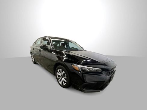 Used 2023 Honda Civic LX image 1