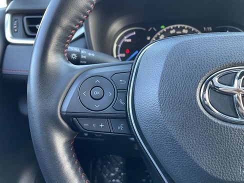 Used 2022 Toyota RAV4 XSE image 12