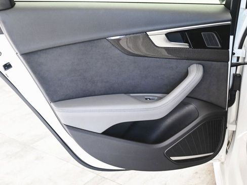 Used 2022 Audi S4 Prestige w/ Prestige Package image 12