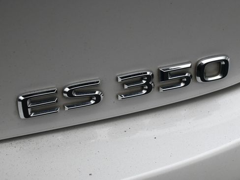 Used 2021 Lexus ES 350 w/ Premium Package image 8