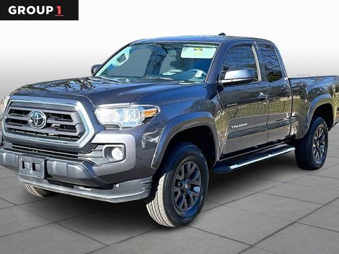 Used 2020 Toyota Tacoma SR5 image 1