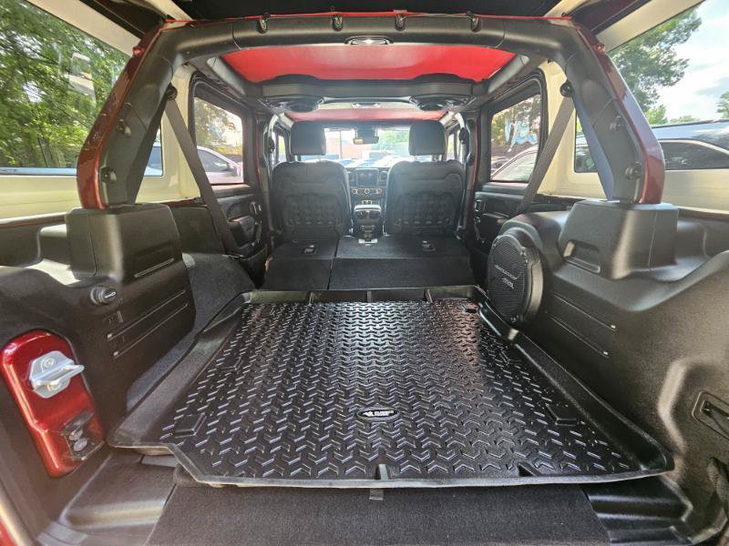 Used 2022 Jeep Wrangler Unlimited Rubicon AWD/4WD image 96