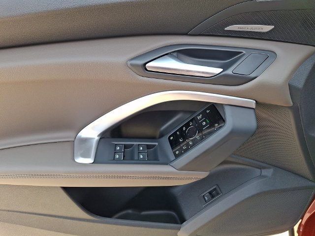 New 2026 Audi Q5 Premium Plus AWD/4WD image 9