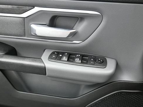 Used 2021 RAM 1500 Big Horn AWD/4WD image 23