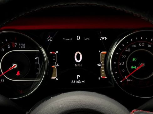 Used 2020 Jeep Gladiator Rubicon AWD/4WD image 32
