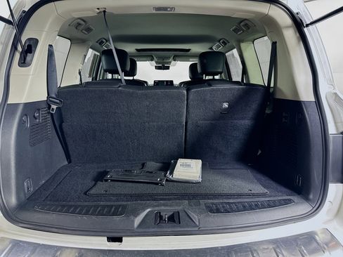 Used 2024 INFINITI QX80 Luxe image 30