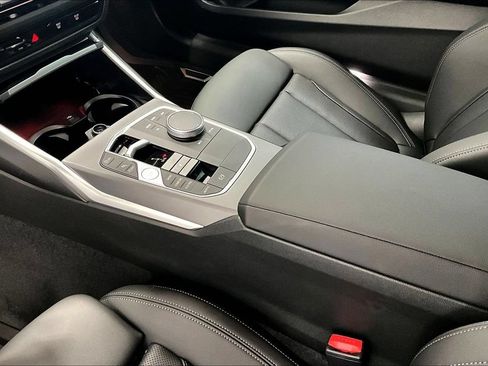 New 2025 BMW 230i Coupe w/ Convenience Package RWD image 21