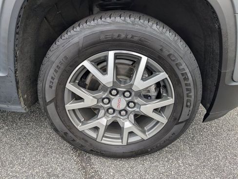 Used 2021 GMC Acadia SLE w/ Driver Convenience Package image 12