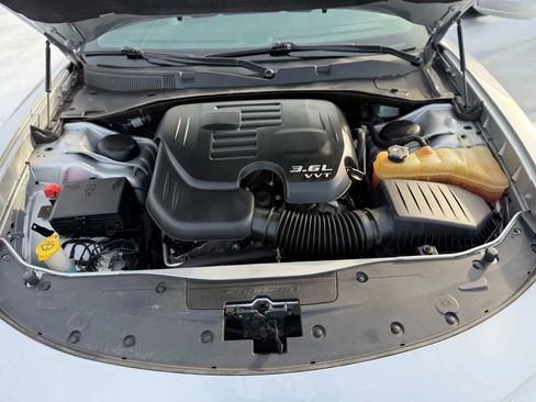 Used 2021 Dodge Charger SXT w/ Leather Interior Group image 35