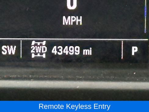 Used 2022 Chevrolet Silverado 1500 Custom AWD/4WD image 29