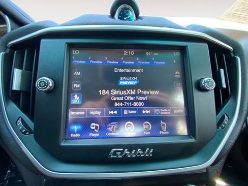 Used 2015 Maserati Ghibli image 23