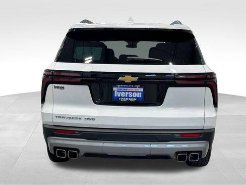 Used 2026 Chevrolet Traverse LT AWD/4WD image 6