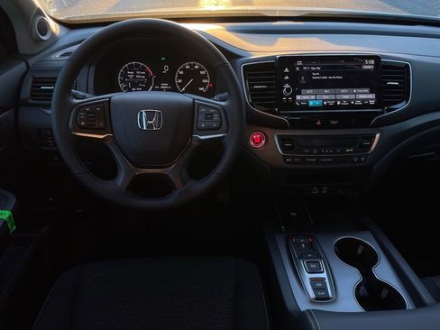 New 2026 Honda Ridgeline Sport image 11