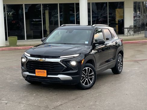 Certified 2025 Chevrolet TrailBlazer LT image 9