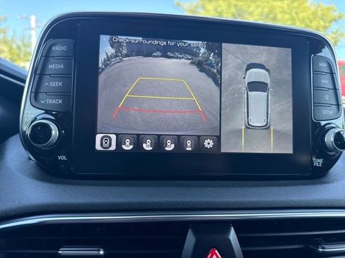 Used 2020 Hyundai Santa Fe Limited image 23