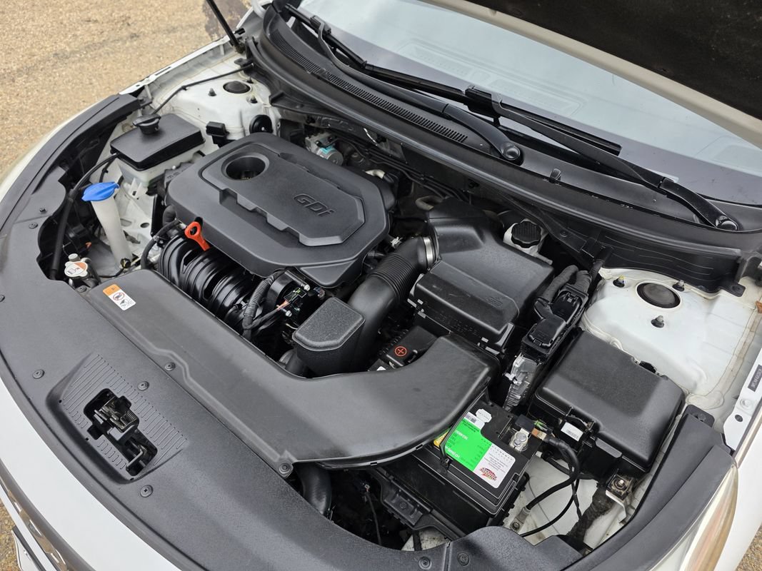 Used 2016 Hyundai Sonata Sport w/ Option Group 03 FWD image 33