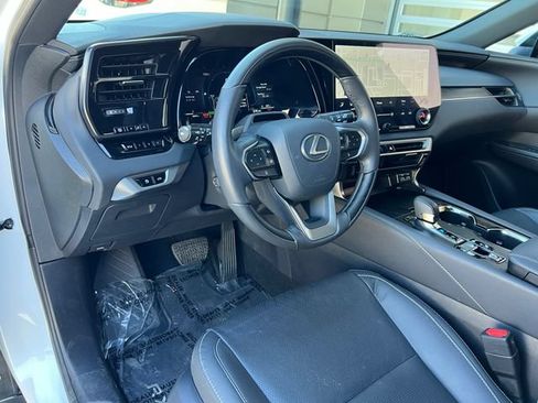 Used 2025 Lexus RX 350 w/ Convenience Package AWD/4WD image 27