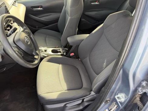 Used 2020 Toyota Corolla LE image 12