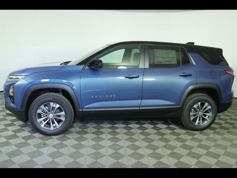 New 2026 Chevrolet Equinox LT AWD/4WD image 14
